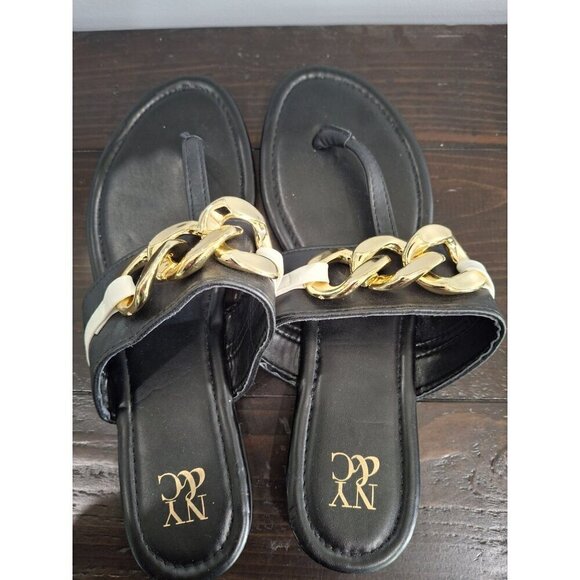 NWOB New York & Company Cassandra Black and White Thong Sandal/Sz. 9 - Picture 7 of 9